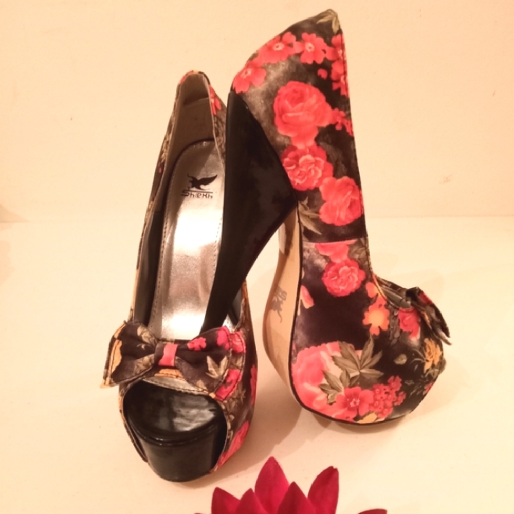 SALE🎁NWT🎁FREE GIFT INCLUDED🎁Stiletto Platform Peep Toe High Heel Double Bow - Picture 7 of 14